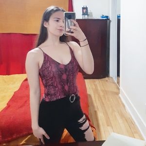 Cropped snake skin tank